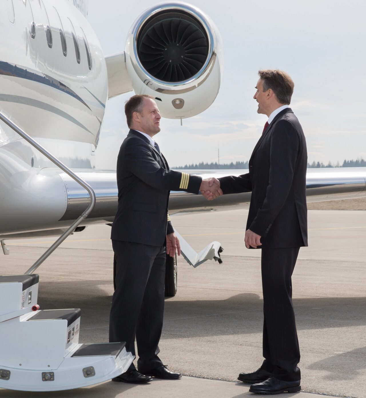 Management apollo jets